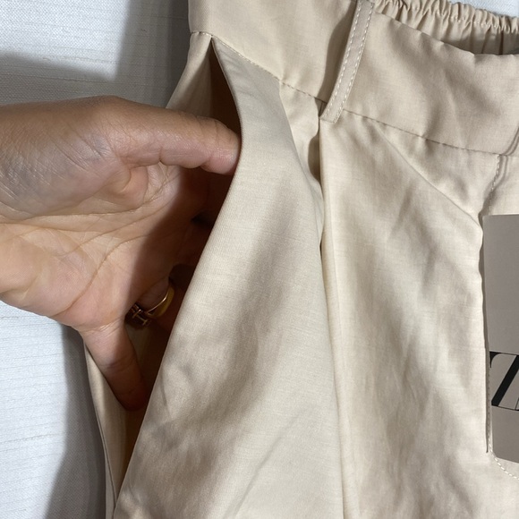 Zara Straight Cut Pleated Pants Size S - Picture 8 of 9